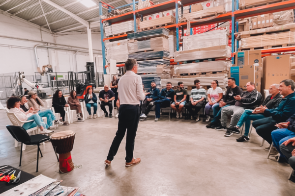 Jornada de team building para fortalecer la comunicación y el trabajo en equipo